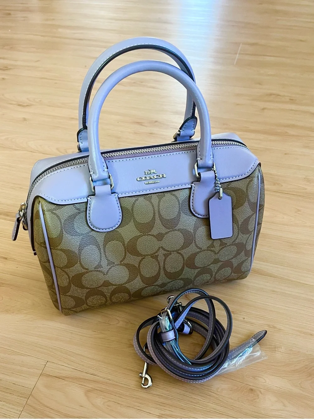 Coach Signature Mini Bennett Khaki Jasmine#F32203